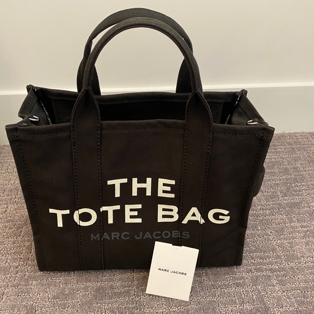 MarcJacobs The Tote Bag Small